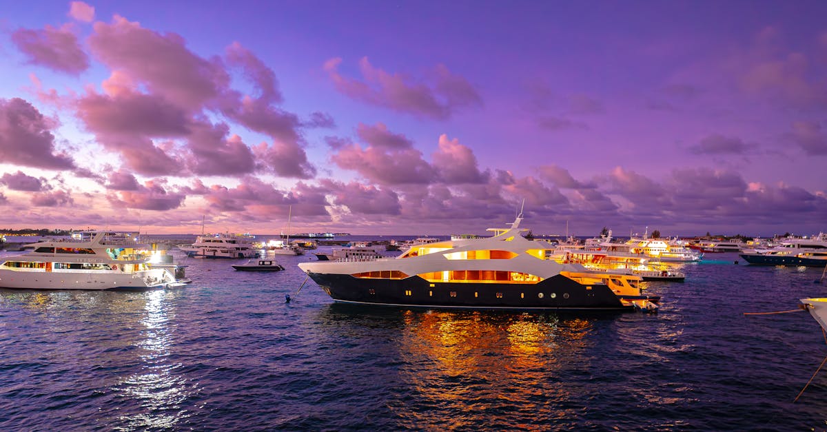 discover the elegance and charm of hamptons luxury lifestyle, featuring upscale living, exquisite homes, exclusive events, and coastal sophistication.